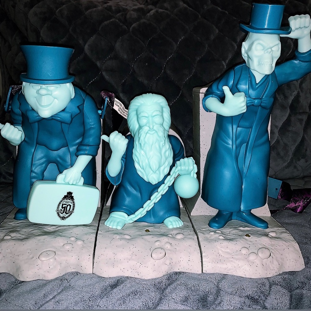 3 pc Disneyland resort 50th year Haunted mansion 🤍✨